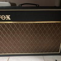 Amplificatore valvolare chitarra vox ac15