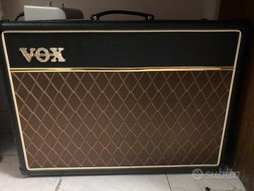 Amplificatore valvolare chitarra vox ac15