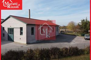 CAPANNONE artigianale a Ruda