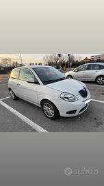 YPSILON 1.4 ECOCHIC (GAS-GPL-BENZINA-UNIPRO)