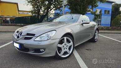 Mercedes-Benz SLK 350 CAMBIO MANUALE