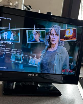 Tv Inno-Hit con telecomando 16 pollici