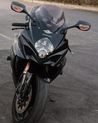 Suzuki gsx r 1000 