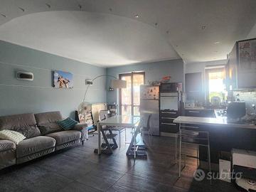 Appartamento di 80 m² con 4 locali e box auto a Ca