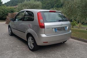 Ford Fiesta 1400 TDCi  