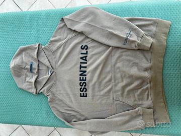 Essentials Sweatshirt 