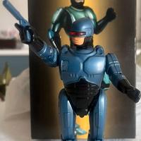 Robocop senza licenza