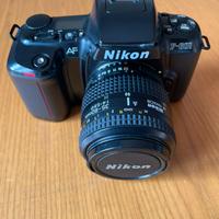 Nikon F-601 analogica. Coldpix 995.