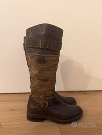 Stivali alla cavallerizza