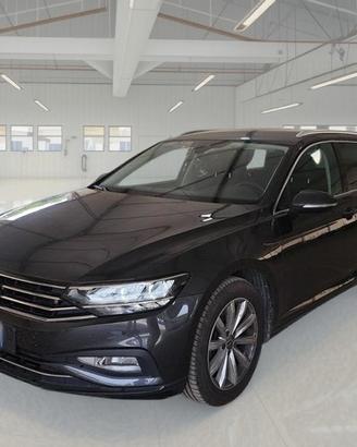 VOLKSWAGEN PASSAT VARIANT 2.0 TDI SCR EVO 110 KW B