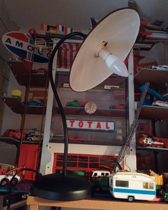 Lampada da tavolo