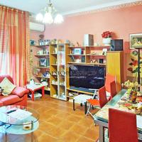 Trilocale con cantina. Possibilità box