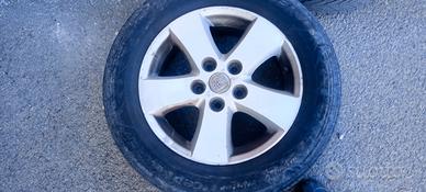 cerchi gommati freemont