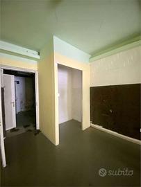 Negozio a Carbonia