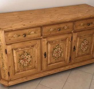 base credenza decorata