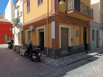 Negozio/bottega - Via Limpetra