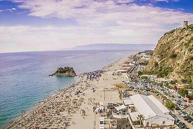 Villetta a pochi passi dal mare