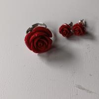 Anello e orecchini vintage in pasta di corallo 