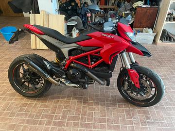 Ducati hypermotard 939