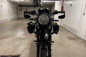 Himalayan 411 ATTENZION