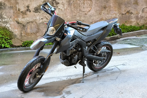 SX 125 Motard top condition