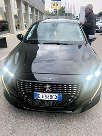 Peugeot 208 puretech 75 stop&start active pack