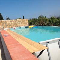 Piscina fuori terra
