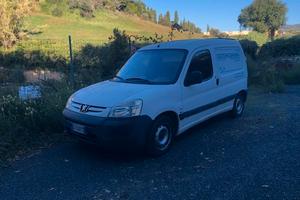 Furgone peugeot ranch