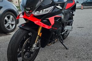 Aprilia Tuono V4 Factory 2025