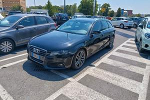 Audi A4 Avant 2.0 TDI 143 CV 