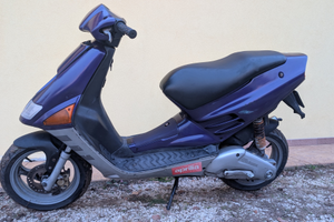 Aprilia SR replica 96 perugini