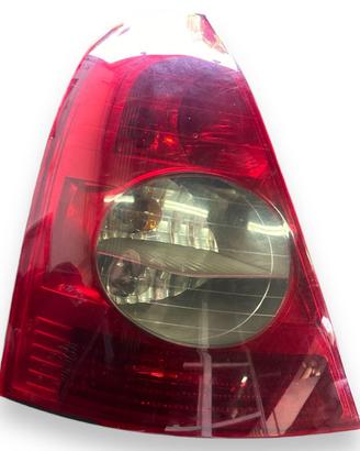 STOP FANALE POSTERIORE SINISTRO RENAULT Clio Serie