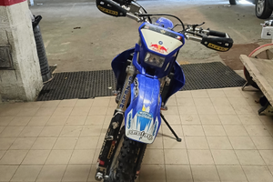 Yamaha WR 400 f a2