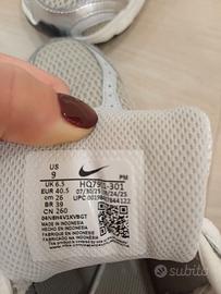 NIKE. Sneakers Nike V5 RNR . Numero 40.5