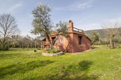 CASA INDIPENDENTE A PALOMBARA SABINA