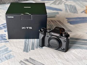 Fujifilm X-T5 come nuova