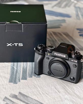 Fujifilm X-T5 come nuova
