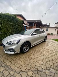 Ford focus st line