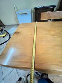Tavolo in legno
