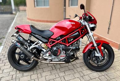 Ducati Monster S2R 1000