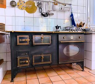 Stufa combinata a Legna e gas