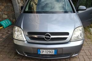 Opel Meriva turbo diesel  1.700cc.