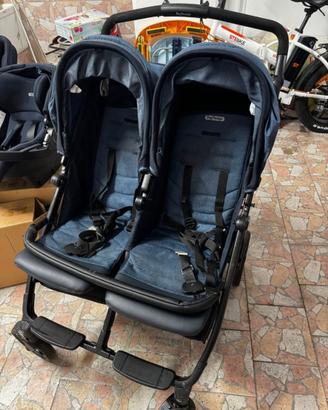 Passeggino gemellare trio peg perago