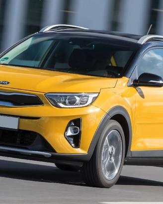 Ricambi usati kia stonic 2017 #z