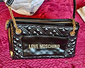 Shopping Bag LOVE MOSCHINO quilted
