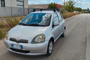 Toyota Yaris 1000 