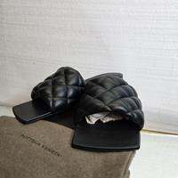 Sandali bottega veneta