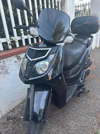 SCOOTER BENELLI 150 CC 