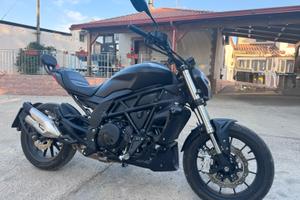 Benelli 502 C 3800 km ABS passaggio incluso