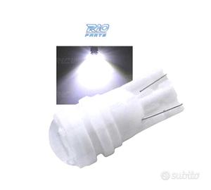 LAMPADA LED T10 CON LENTE DI INGRANDIMENTO